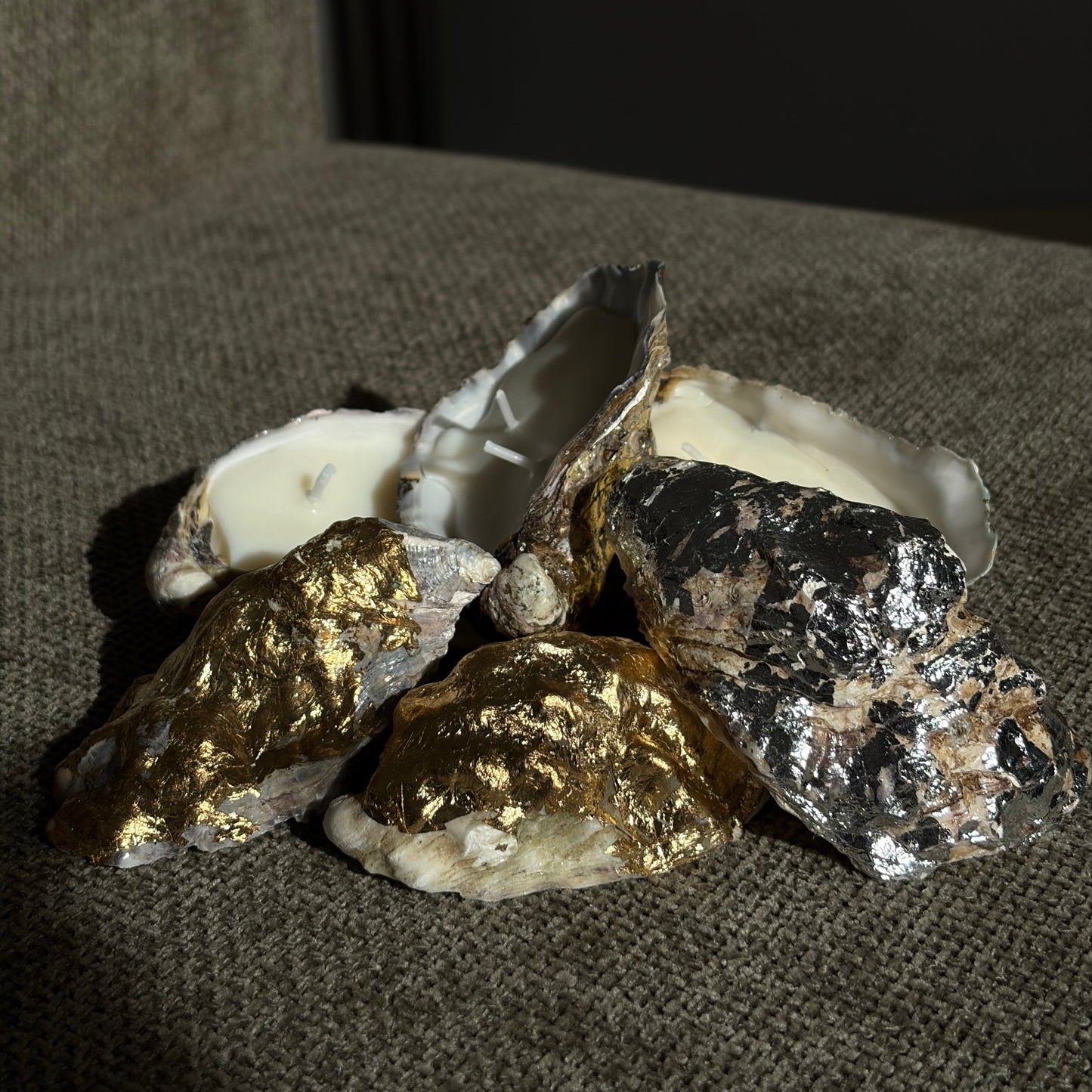 Gold-edged oyster shell candle with iridescent wax pearls – Lily Glow Home Decor