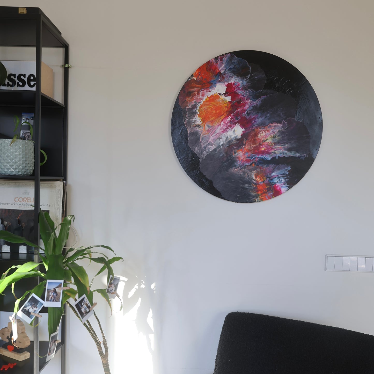 abstract round wall art, colorful modern painting, 70 cm acrylic painting, red orange wall decor, large circular canvas, bold texture art, Lily Glow Decor