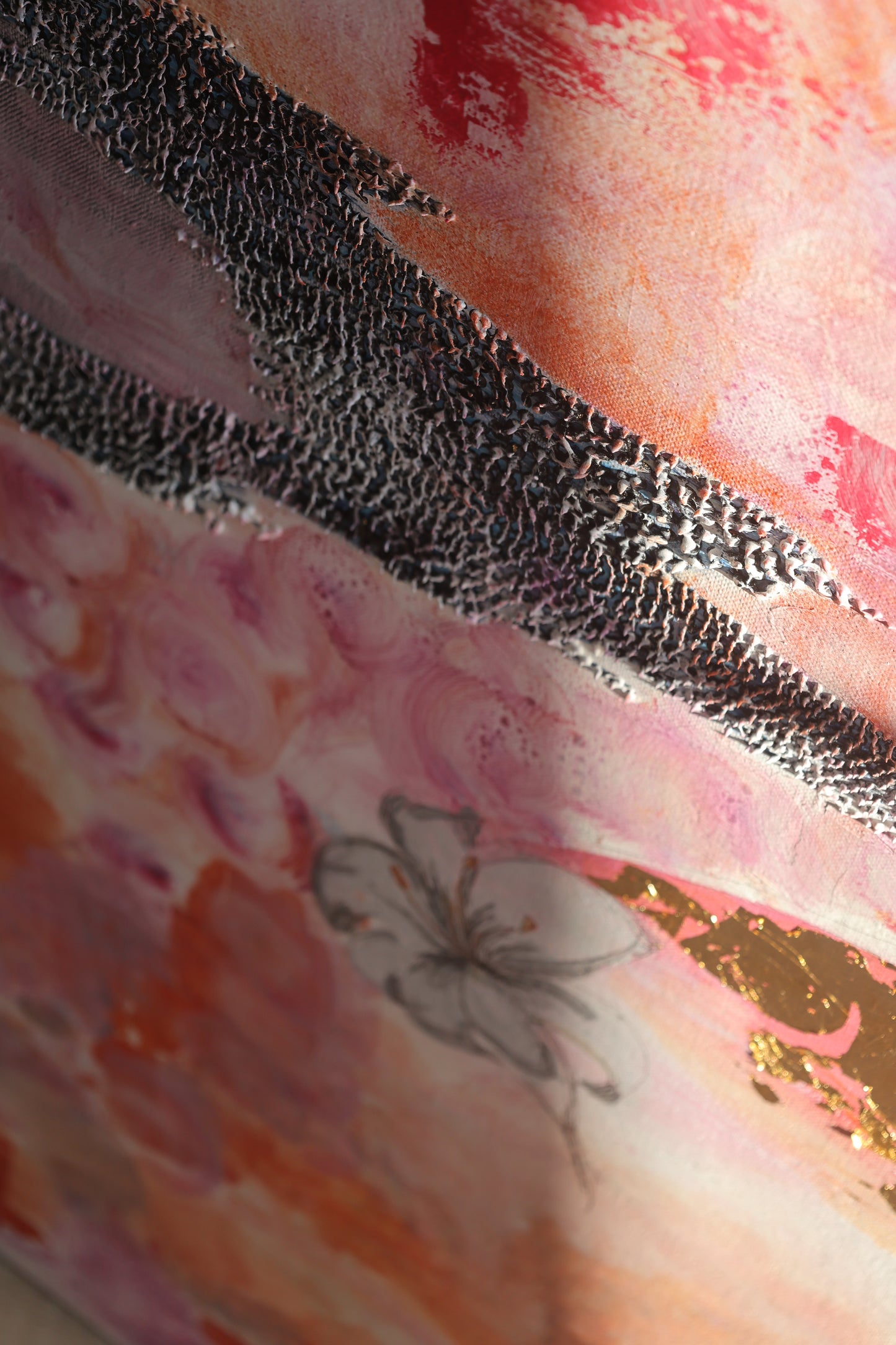 Abstract feminine silhouette with gold leaf on pink canvas – Lily Glow Home Decor