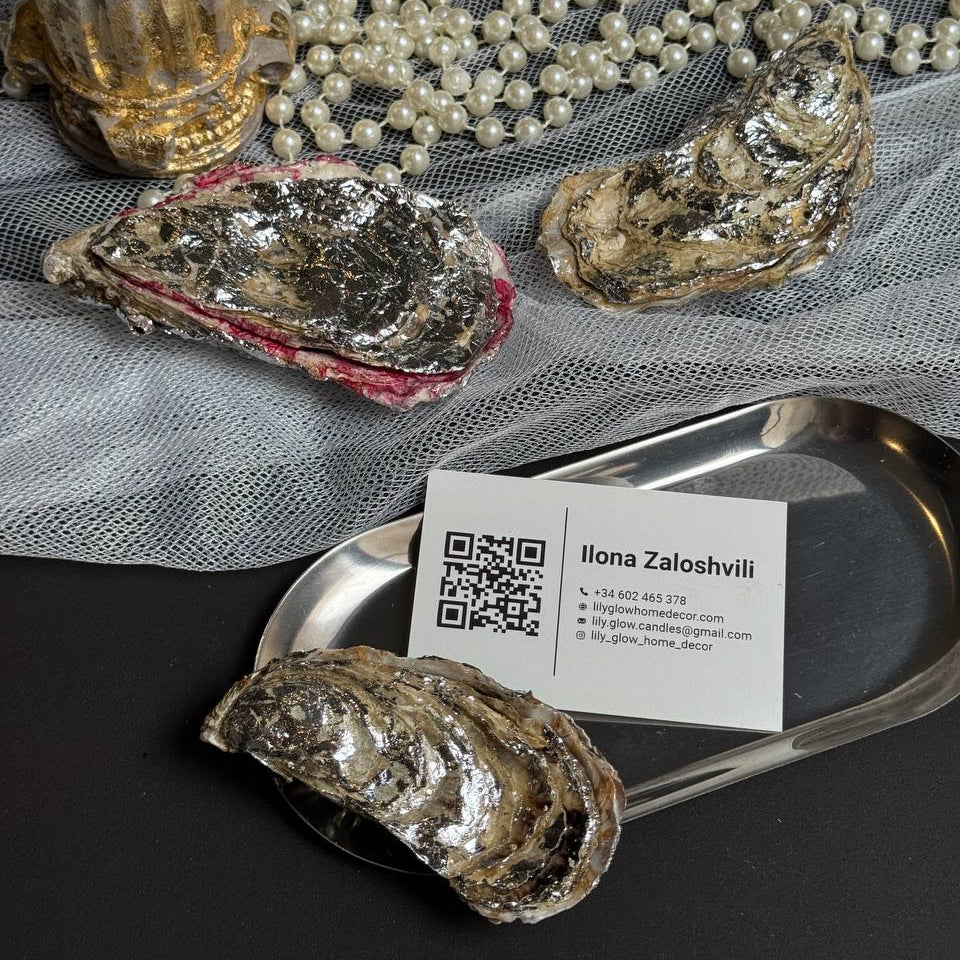 Oyster shell jewelry box for storing rings and small accessories – Lily Glow Decor