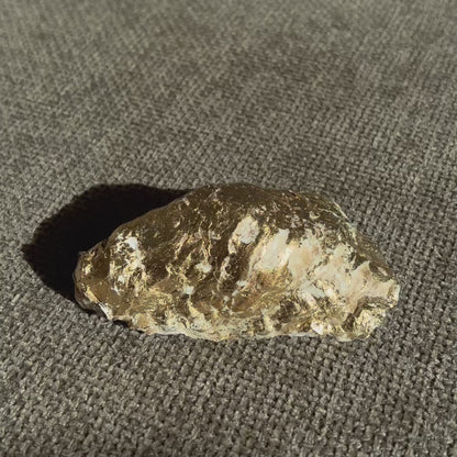 Gold-edged oyster shell candle with iridescent wax pearls – Lily Glow Home Decor